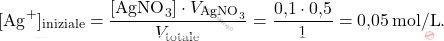 \[ [\text{Ag}^+]_{\text{iniziale}} = \frac{[\text{AgNO}_3] \cdot V_{\text{AgNO}_3}}{V_{\text{totale}}} = \frac{\text{0,1}\cdot \text{0,5}}{1} = \text{0,05} \, \text{mol/L}. \]