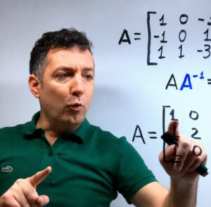 Salvo Salvatore Romeo - Revisore di Qui Si Risolve